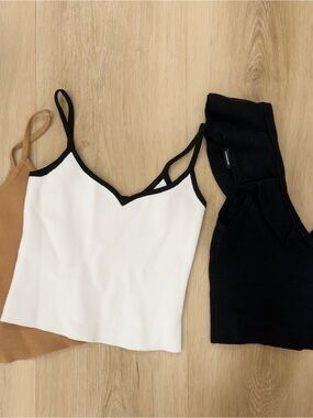 Express Women’s Tank & Flutter-sleeve top Bundle (3)